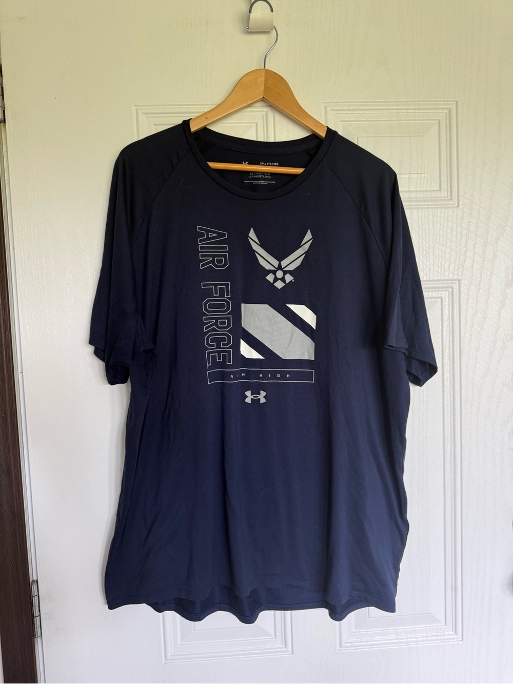 2 for $15 sale: Under armour navy blue Air Force performance t-shirt - 2XL